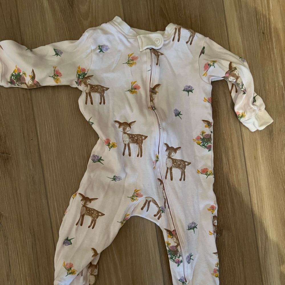 Burt’s Bee Baby sleeper